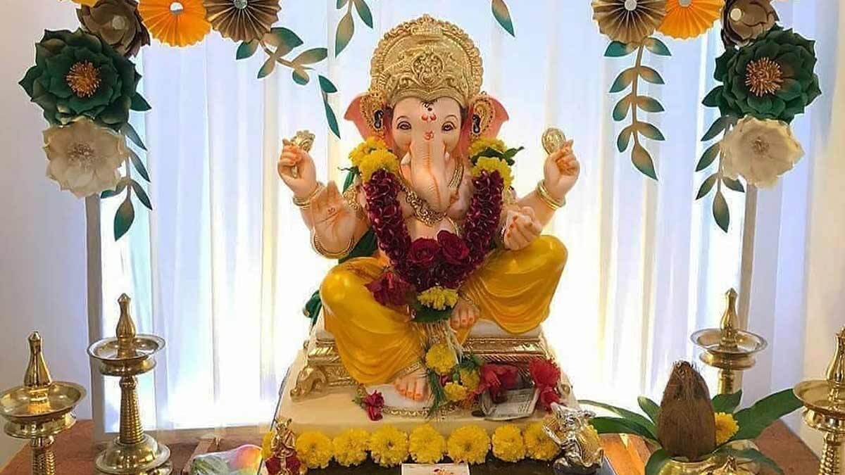 By listening to the morning prayer, Lord Ganesha becomes pleased and fulfills all the wishes