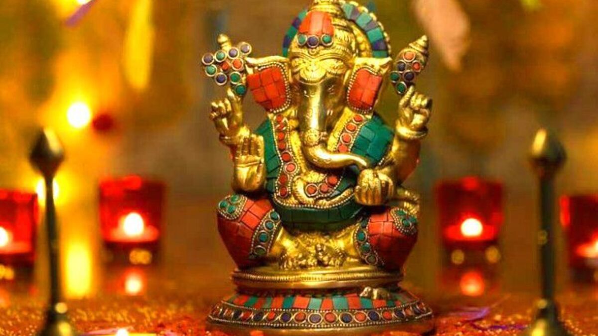 By listening to the morning prayer, Lord Ganesha becomes pleased and fulfills all the wishes