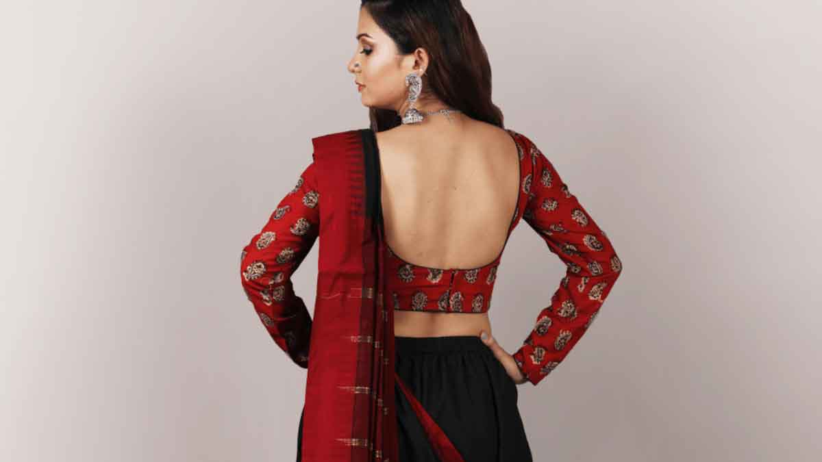 Deep Neckline Blouse: You can also style deep V neckline blouse like Bollywood actresses, you will look stylish