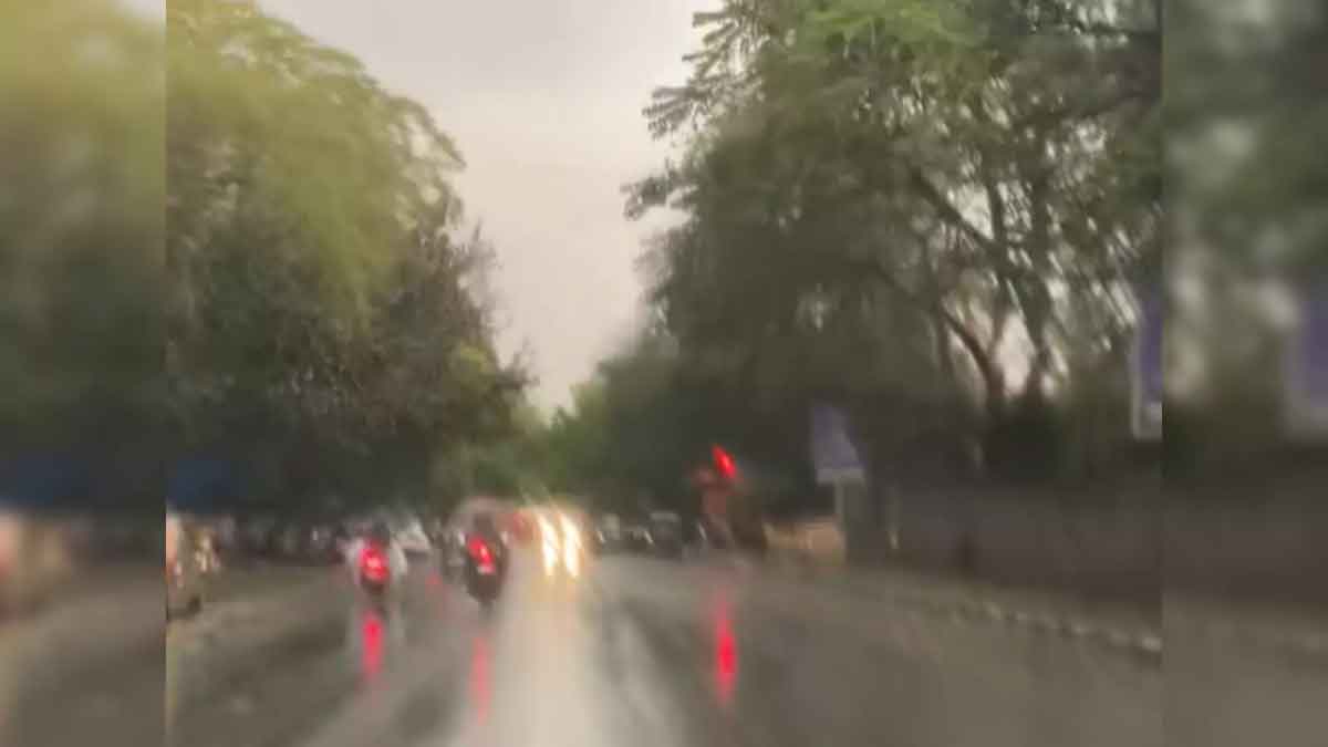 Delhi Weather Clouds have been covering Delhi-NCR since morning, Meteorological Department has given the latest update regarding rain