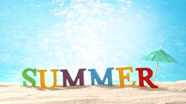 Summer में स्वस्थ और तरोताजा रहने के लिए खाएं ये 5 जादुई फल