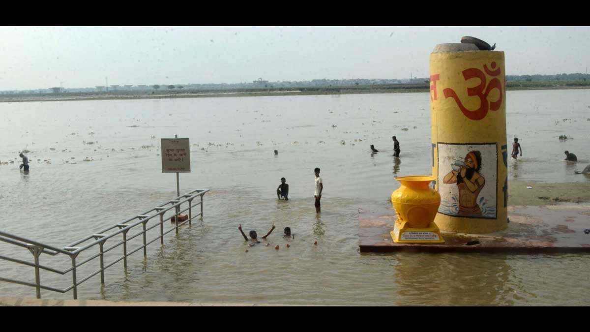 Ganga's water level rises in Uttar Pradesh