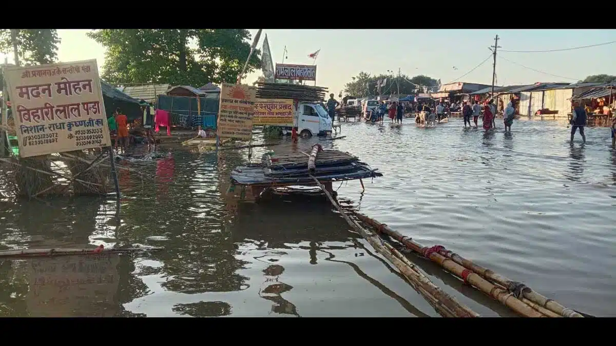 Ganga's water level rises in Uttar Pradesh