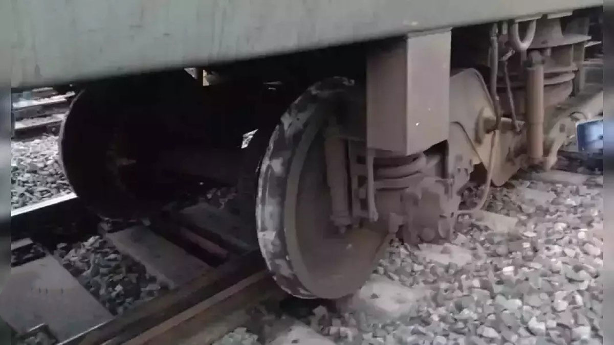 Goods train derailed at Bhubaneswar railway station in Odisha