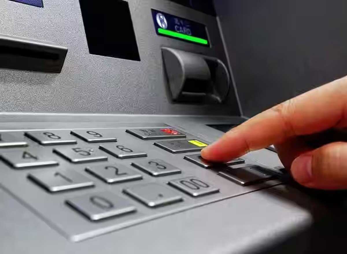 Gujarat More than 1700 Micro ATMs installed in cooperative societies in Banaskantha and Panchmahal districts