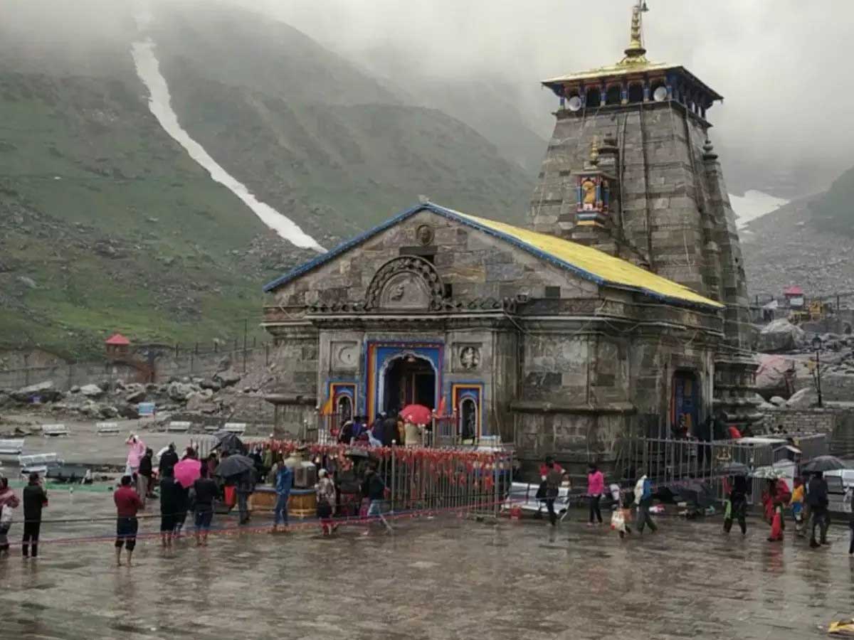 Heavy rain alert in Kedarnath Dham and pilgrims going there should be careful