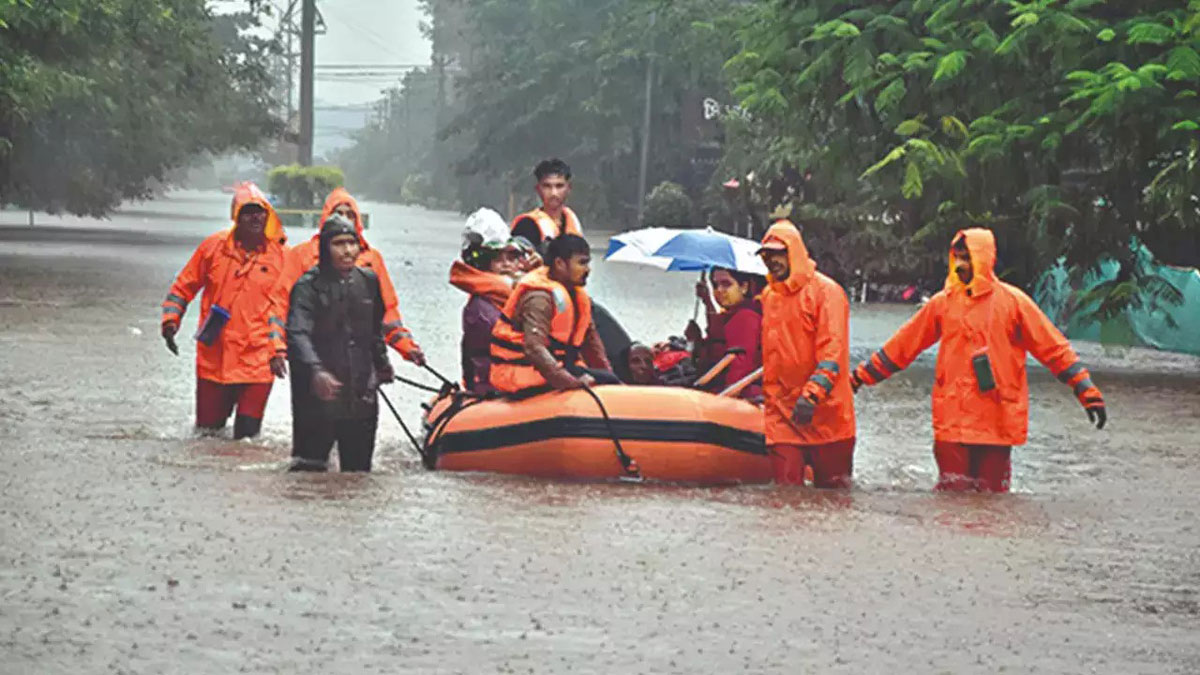 Holiday declared in schools and colleges due to rain in Maharashtra