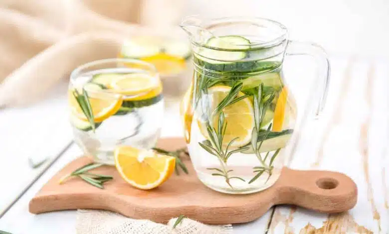 How much Lemon Water should one drink in a day