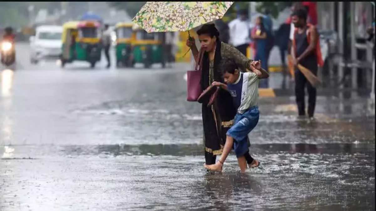 IMD predicts light to moderate rain in Delhi NCR