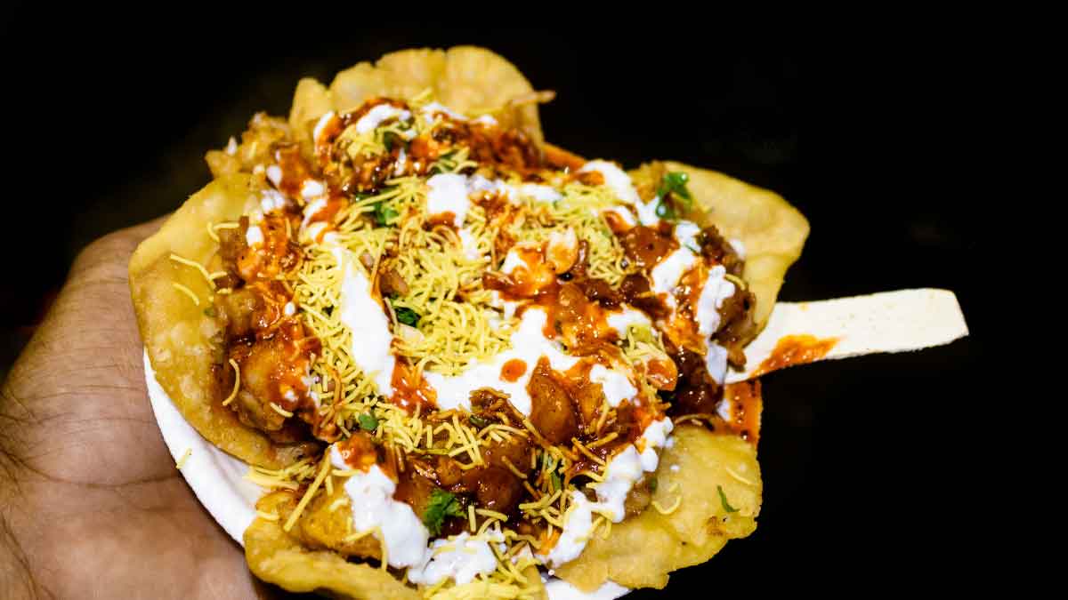 If you want to eat Chaat and sweet and sour water then make it like this