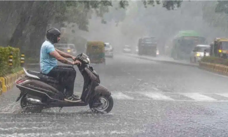 It will rain in Delhi today, strong winds will blow; Meteorological Department has issued a yellow alert