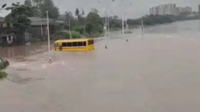 Kamwari river in spate in Maharashtra