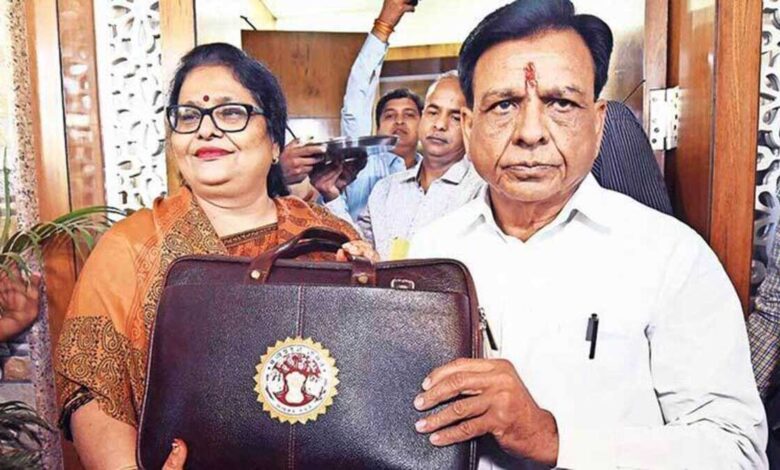 MP Finance Minister Jagdish Devda will present the budget in state assembly