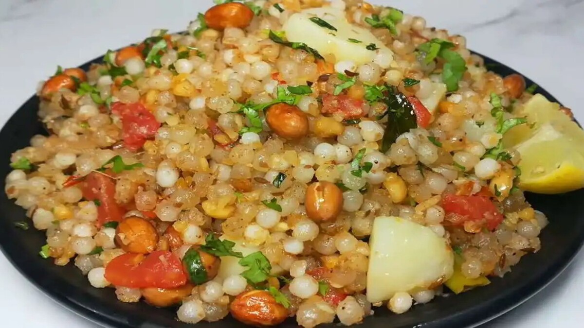 Make Sabudana Khichdi on the first Monday of Shravan