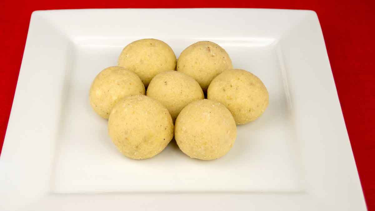 Make delicious Semolina Laddus in a new way at low cost