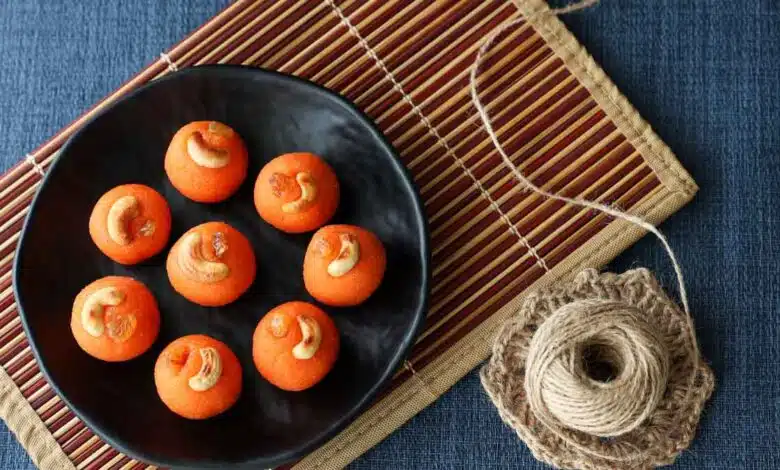 Make delicious Semolina Laddus in a new way at low cost