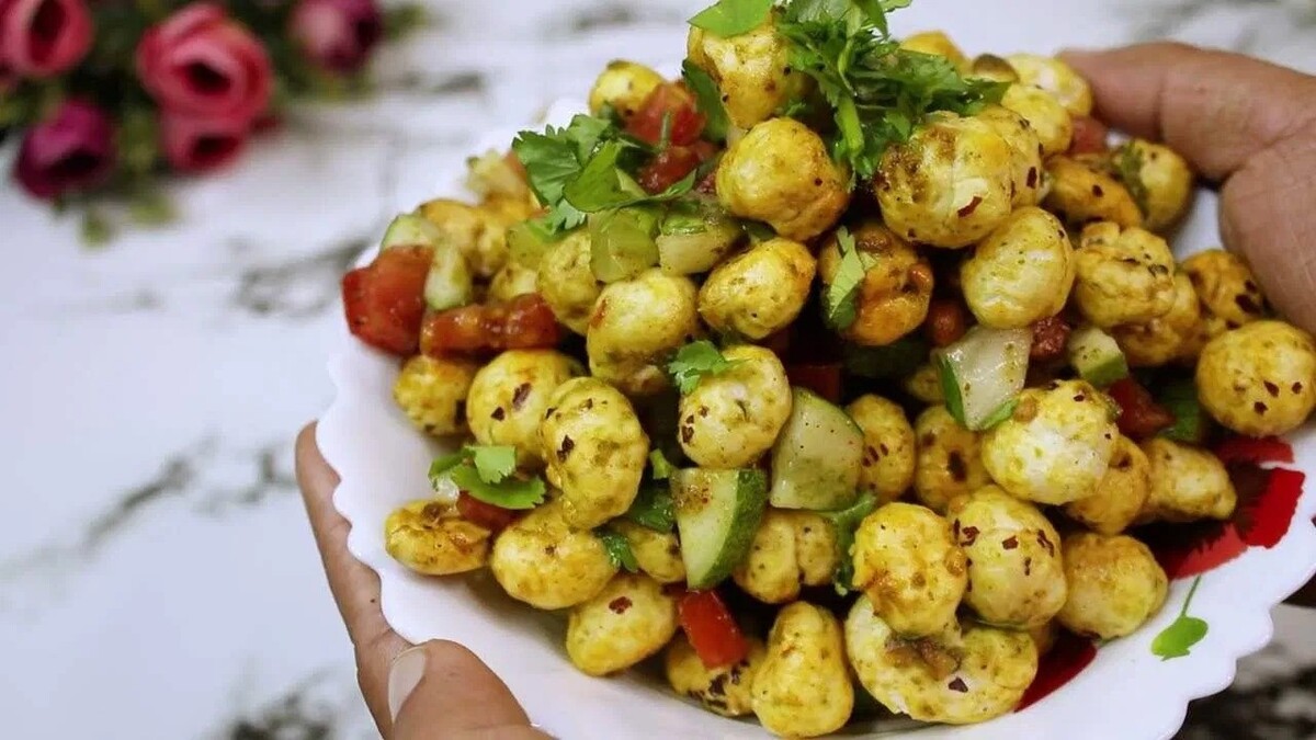 Makhana Chaat Recipe Make this spicy dish of makhana for breakfast