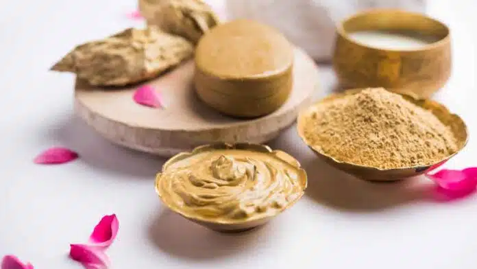 Multani Mitti Face Pack will remove blemishes from your face