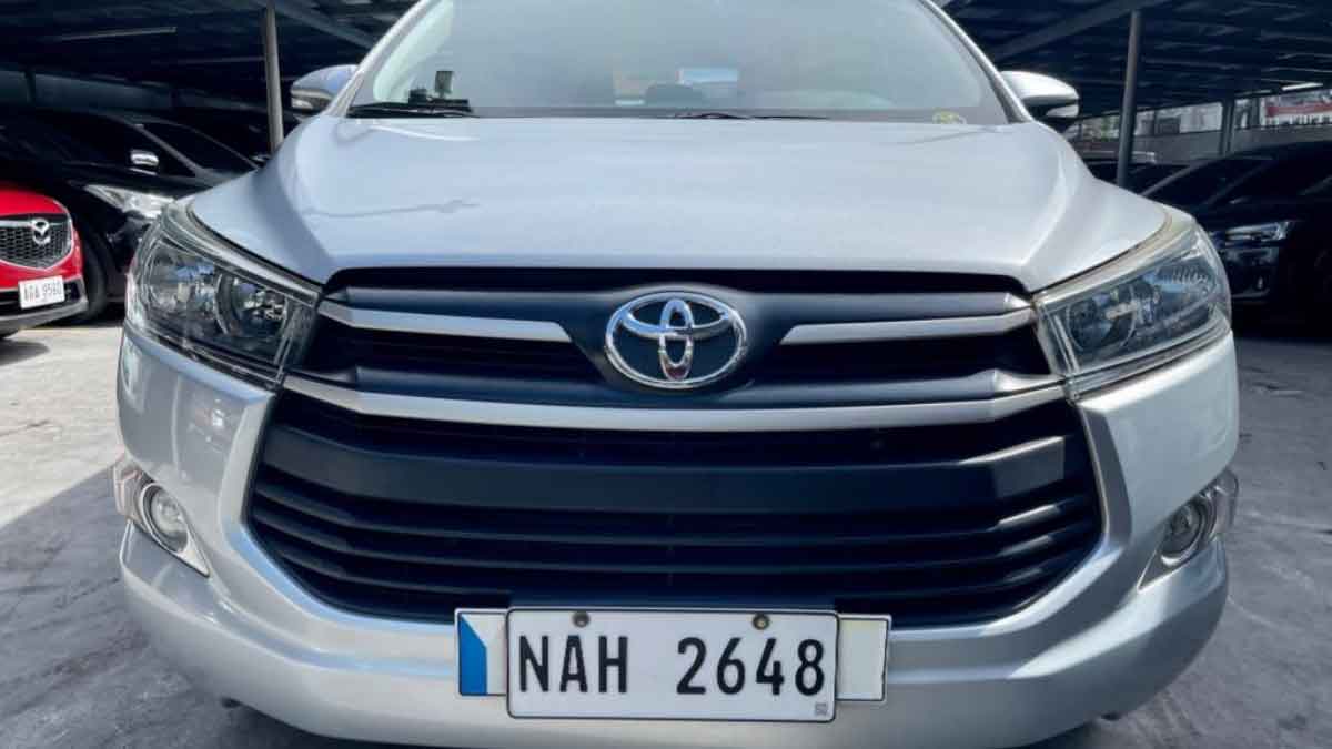 New Mini Toyota Innova is here Maruti 26kmpl mileage