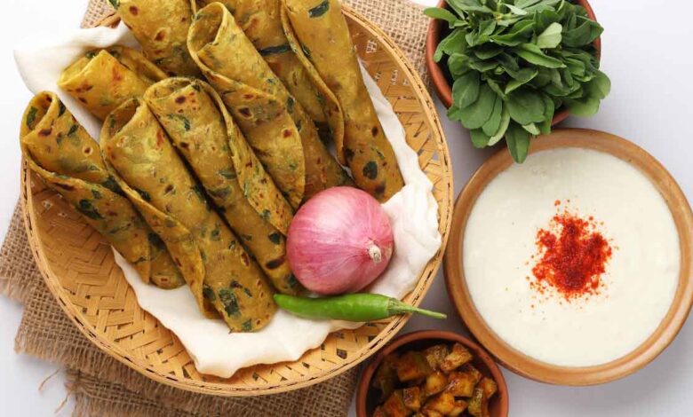 Nutritious Oats Palak Thepla Recipe for Breakfast