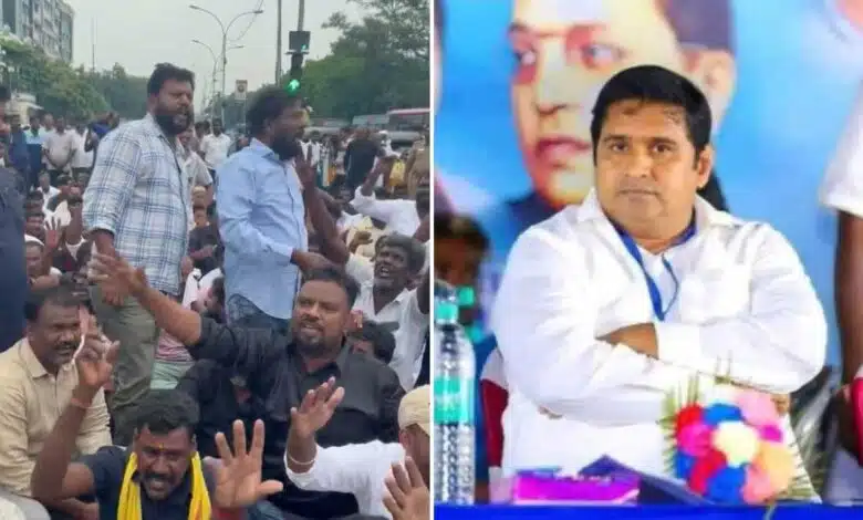 Party workers protest against the murder of BSP leader in Chennai