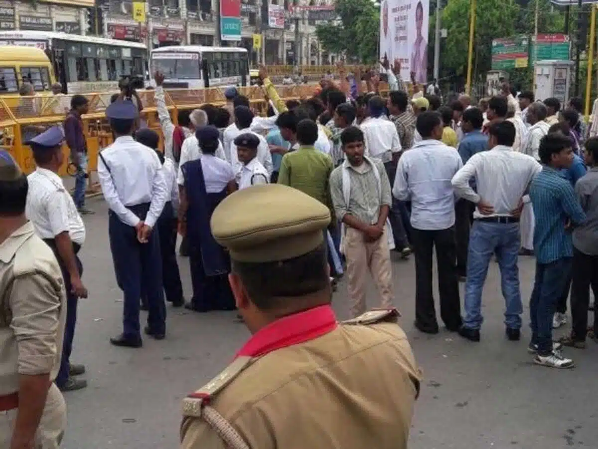 Party workers protest against the murder of BSP leader in Chennai