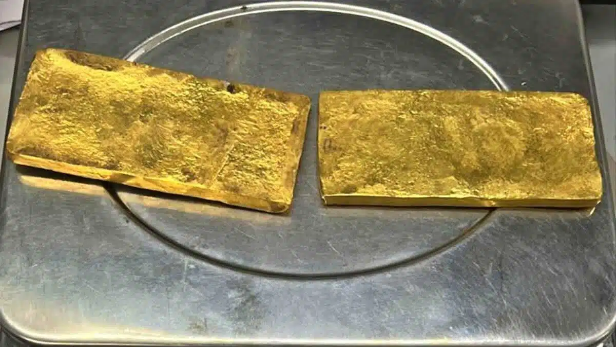 Passenger caught with gold worth 1 cr at Trichy airport in Tamil Nadu