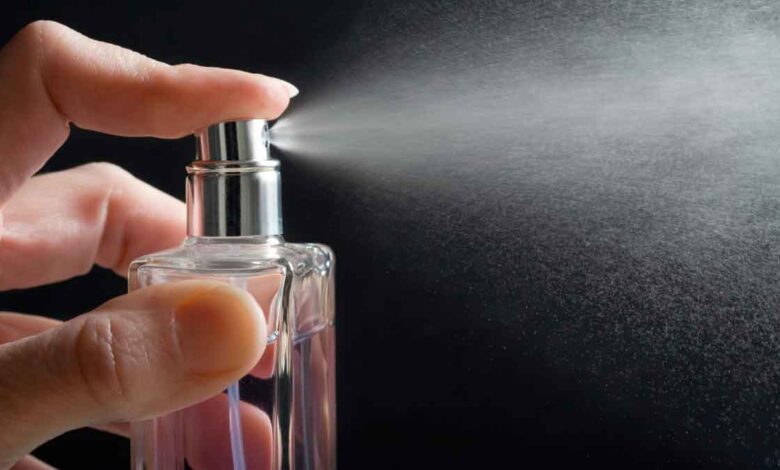 Perfume does not last long in summer, if you follow these tips then the fragrance will last for 24 hours