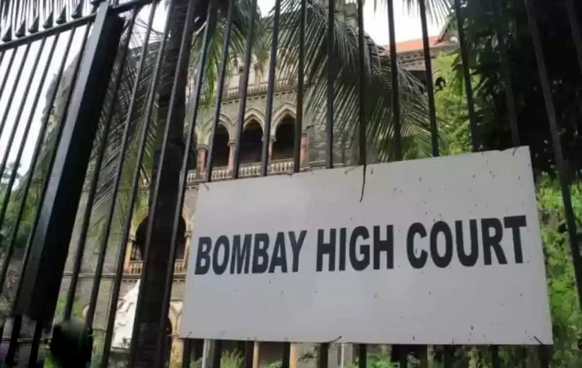 President Draupadi Murmu appoints 7 additional judges of Bombay HC and 3 additional judges of Delhi HC as permanent judges