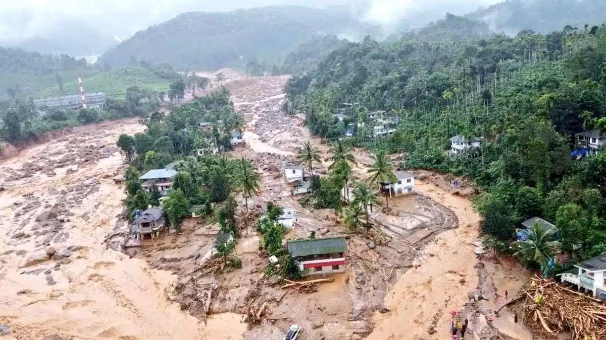 Rahul Gandhi urges Centre to provide full assistance to those affected by Wayanad landslide