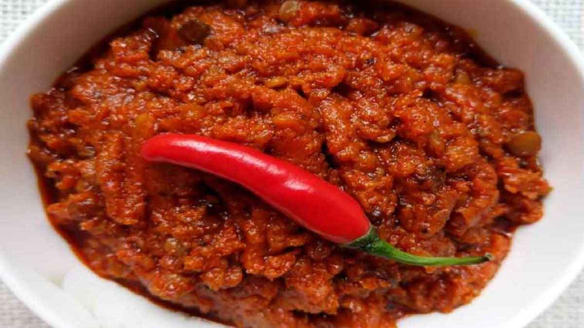 Red Chilli Thecha Thecha made from red chilli and garlic is an alternative to chutney, enhances the taste of food