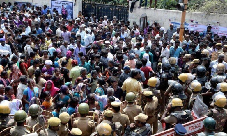 Sanitation workers protested in Thoothukudi Tamil Nadu