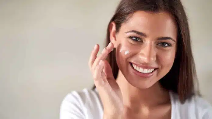 Skincare To bring glow on your dull face, do face massage like this