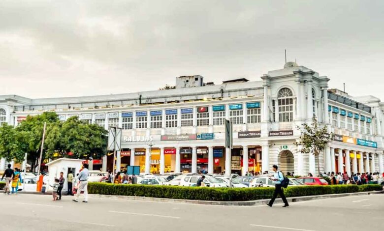 The biggest and most expensive samosa is available in this hotel of Connaught Place, Delhi