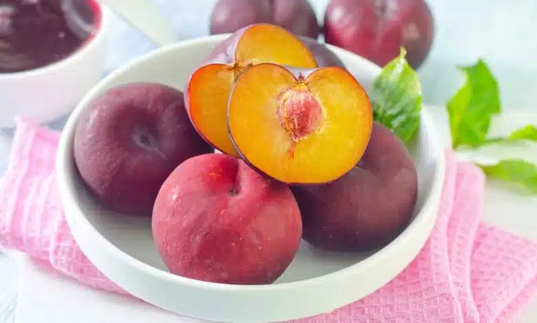 These people should definitely eat plums, know the benefits
