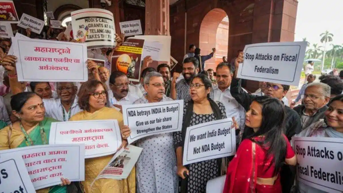 Union Minister Kiren Rijiju criticized the opposition for doing politics on the Union budget 1 Union Minister Kiren Rijiju criticized the opposition for doing politics on the Union budget