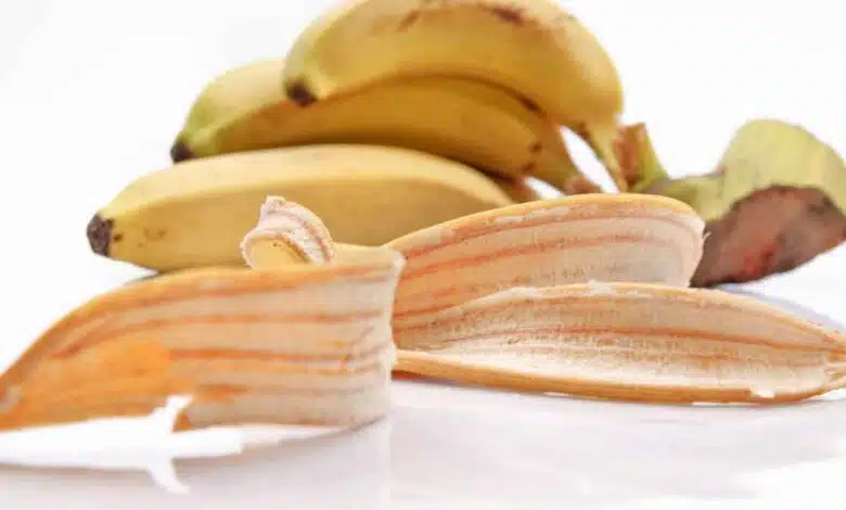 Various uses of banana peels - Banana peels are not only useful in enhancing the face but also in these things