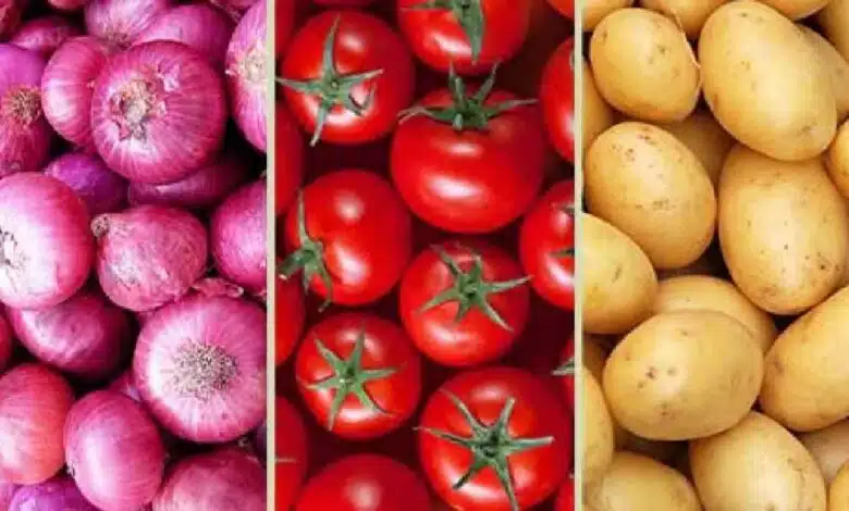 Vegetable Prices Hike Potato Onion and Tomato prices increased in one month
