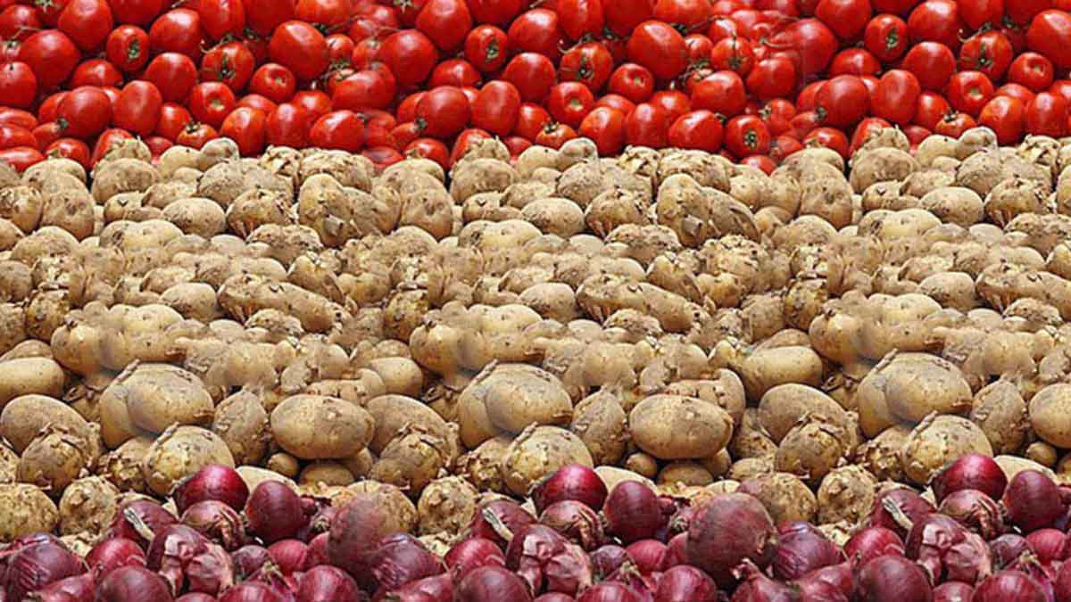 Vegetable Prices Hike Potato Onion and Tomato prices increased in one month