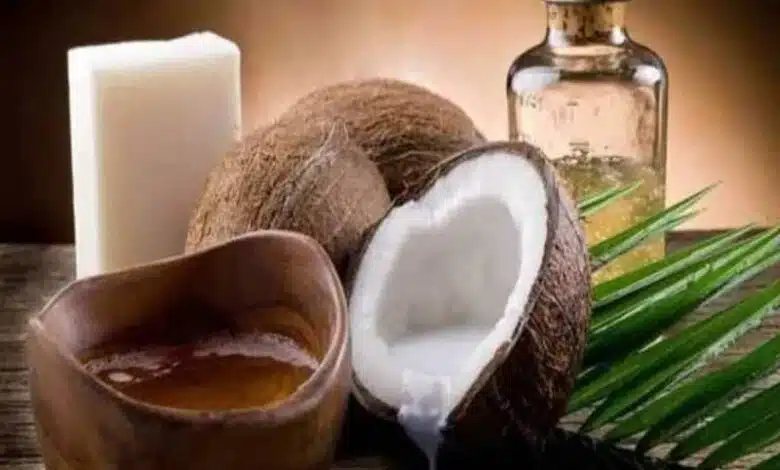 What happens if you apply coconut oil mixed with alum 4
