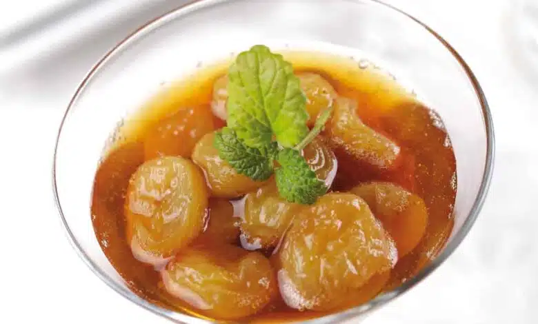 Who should not consume raisin water