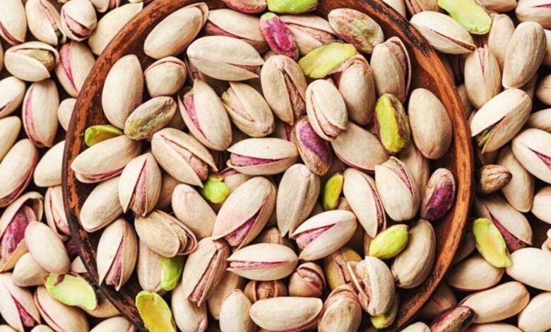 Why should you eat pistachios every day, know 7 benefits