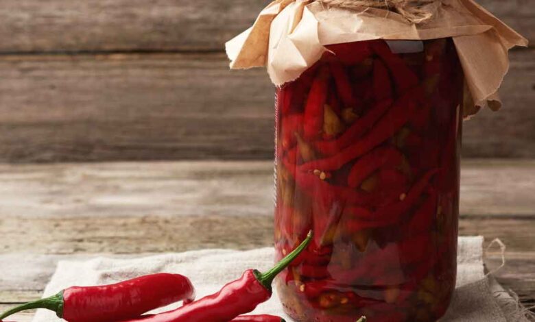 With this recipe, green Chilli pickle will be prepared in 10 minutes, it will double the taste of every dish
