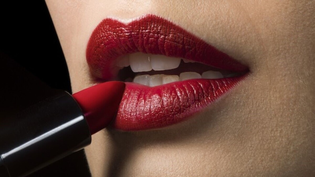 Your lipstick will last for a long time, just do this small thing