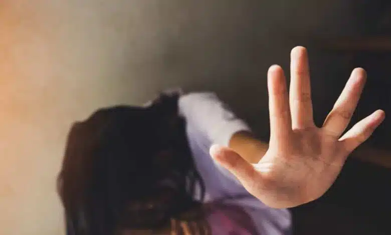 13 year old girl molested in Mumbai