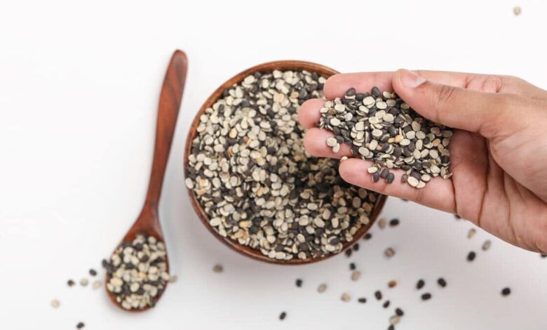8 benefits of eating urad dal daily