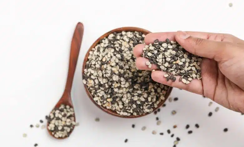 8 benefits of eating urad dal daily