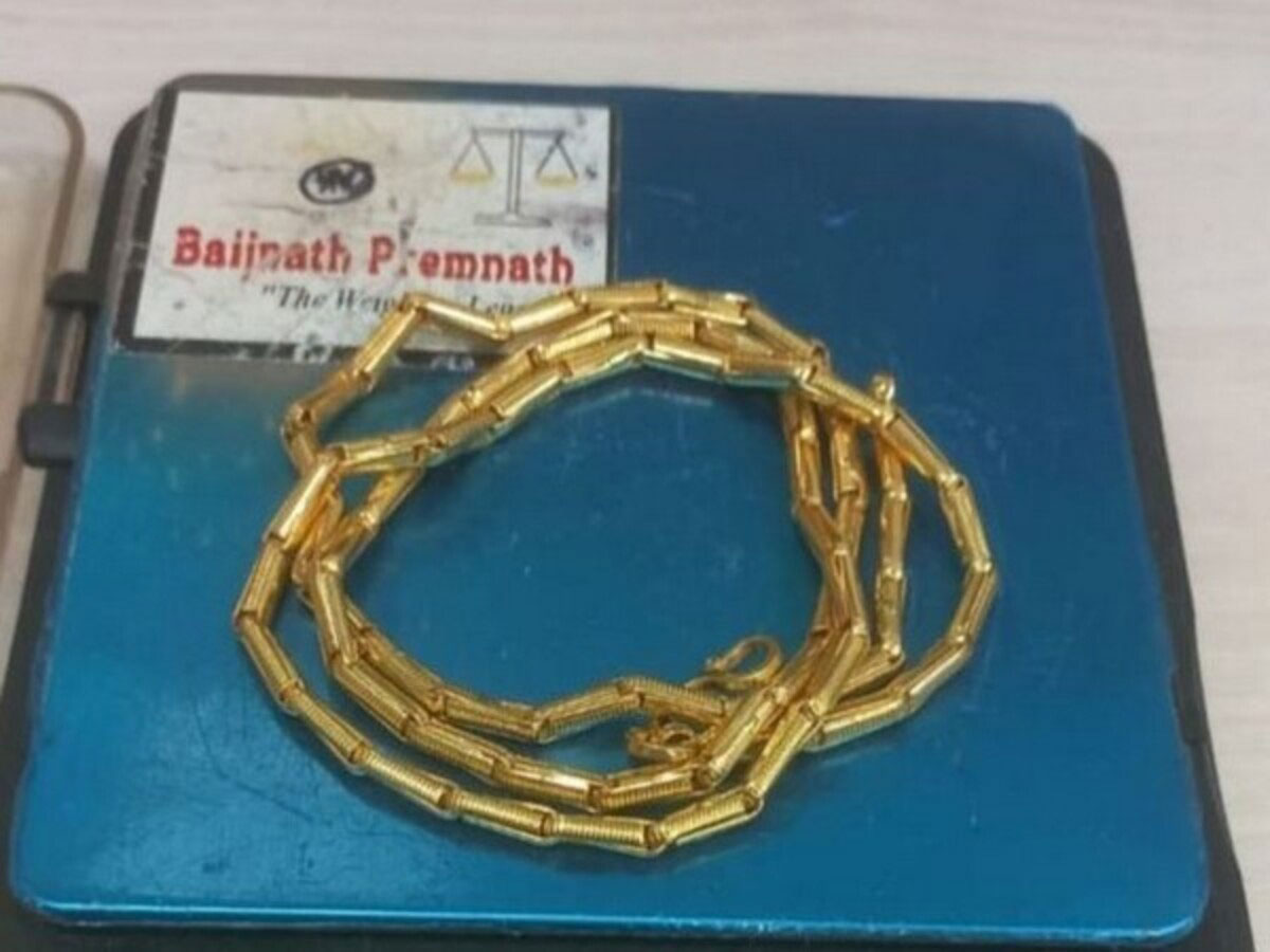 AIU seized gold worth 30 lakhs at Kochi Airport