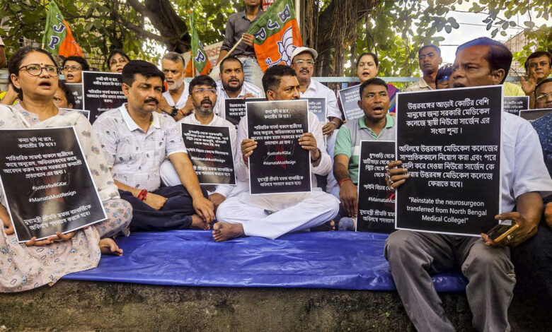 BJP leaders protest against Kolkata rape-murder case