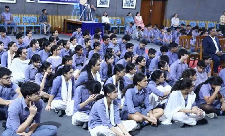 CBSE organised Say No to Drugs and Say Yes to Life campaign at Delhi School